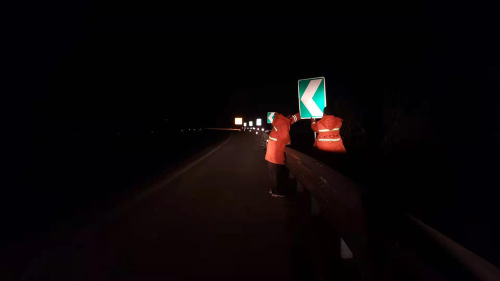 夜间巡查