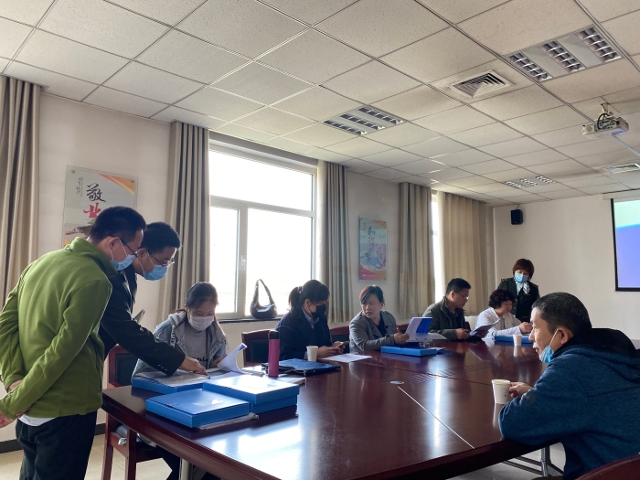2021-4-8-邢台收费站-分公司机电管理中心一行到我站进行第一季度机电考核(2)-邢台站 金铭 摄 2021-4-8-邢台收费站-分公司机电管理中心一行到我站进行第一季度机电考核(2)-邢台站 金铭 摄