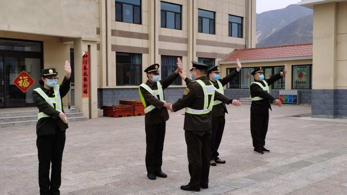 杨