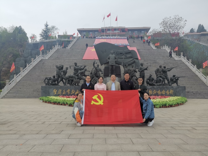 2020.4.25邢台南站参观抗大纪念馆1 作者：谷京丽