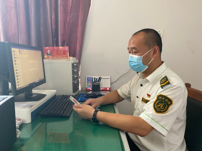 2021-6-24  柏乡站组织党员进行党内法规知识测试活动，拍摄：宿静