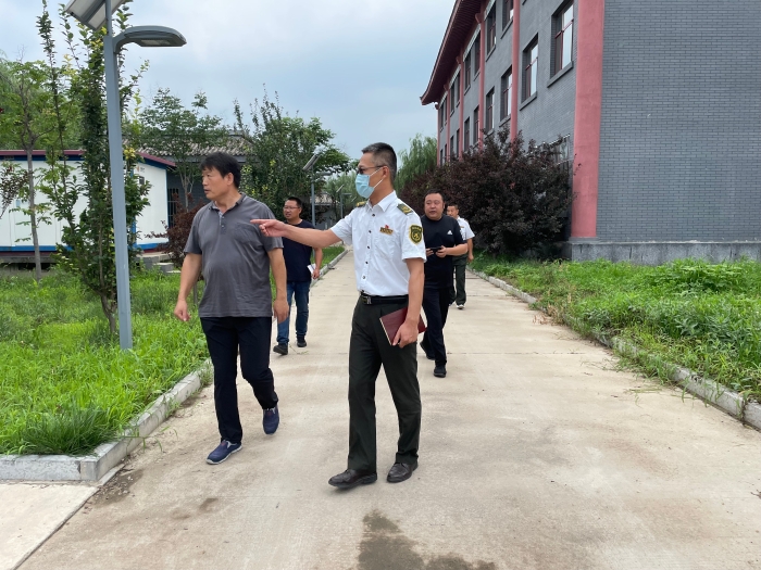 D:\照片\党委书记霍雷声调研\IMG_1214