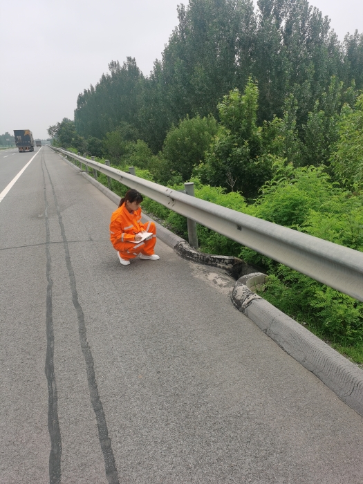 雨后检查排水设施 (1)