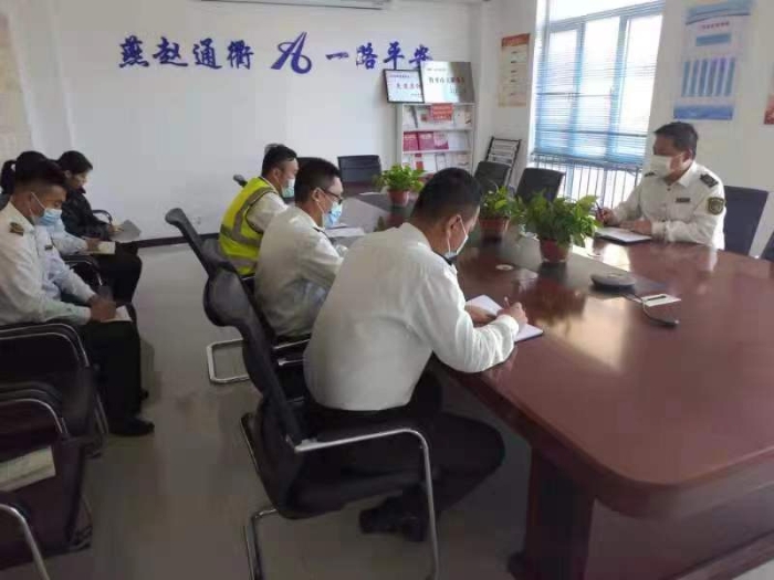 冀州南收费站组织开展学习《公路服务区和收费站新冠肺炎疫情防控工作指南》第二版系列活动