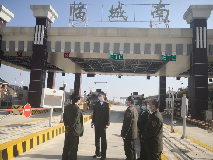 2021-10-21  柏乡站站领导到临城南收费站进行沟通调研，拍摄：高冰册