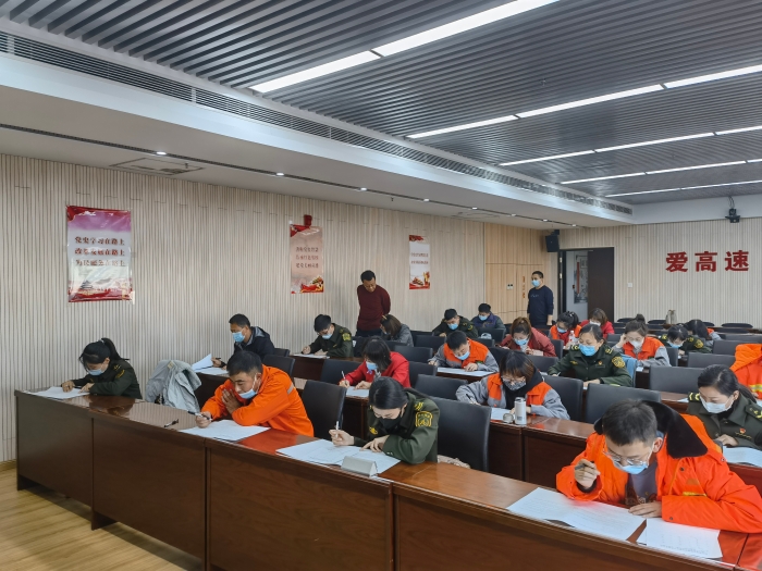 承秦分公司积极推进新《安全生产法》宣传教育活动1