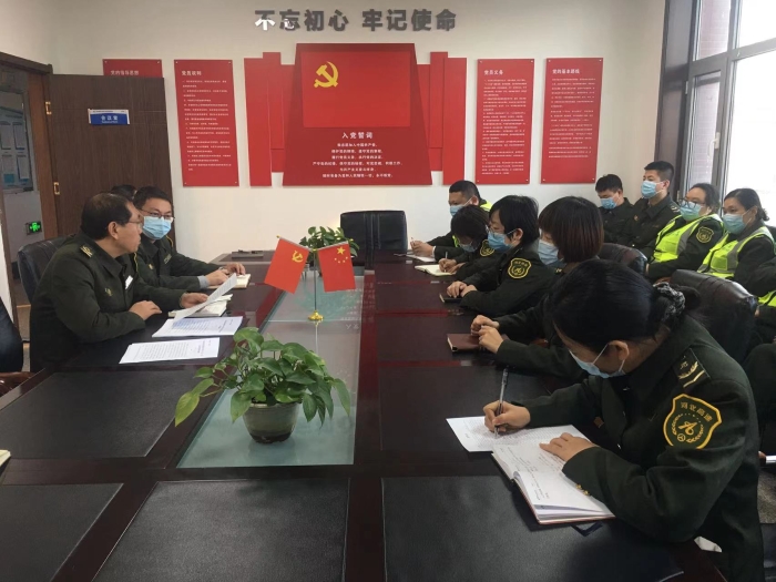 大广分公司南宫收费站：迅速传达分公司2022年党建工作会议及经济工作会议精神，部署2022年重点工作