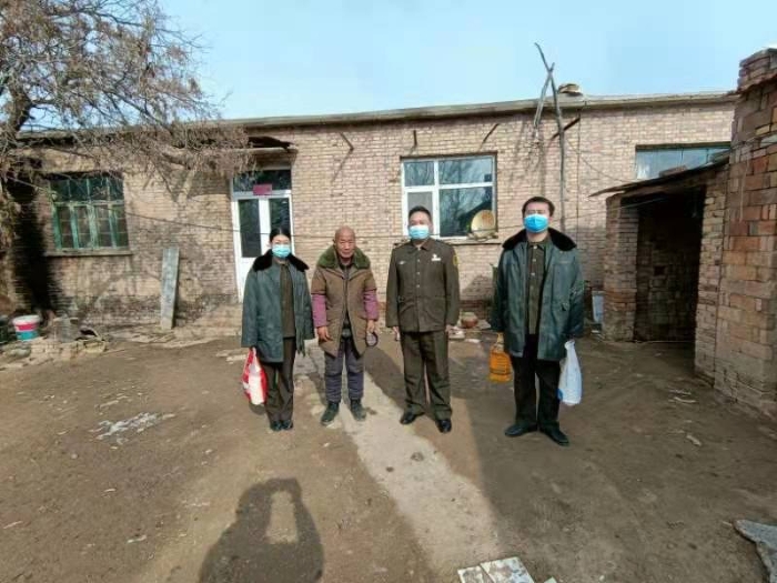 冀州南收费站：节前慰问送温暖 爱心帮扶不间断
