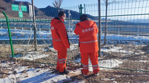 及时恢复怀来北互通隔离栅3