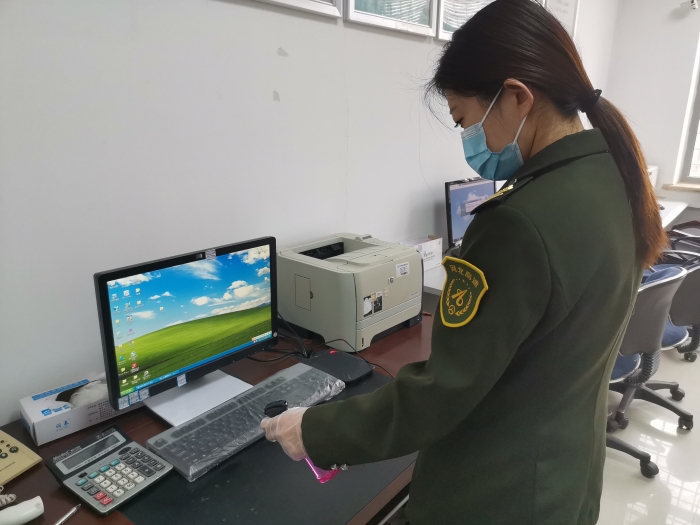 新闻1