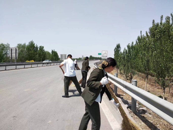 C:\Users\gyz\Pictures\微信图片_20220427150118