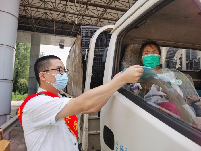 大广分公司白洋淀站：开展“爱心敬老行%20浓浓敬老情”主题志愿活动