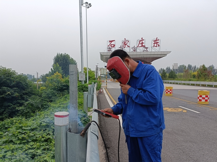 安装中 安装中