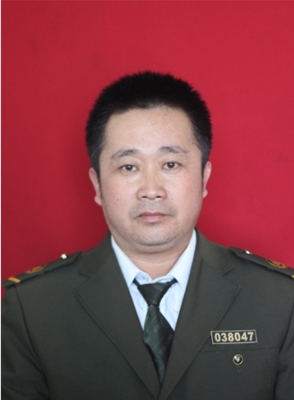 张雷