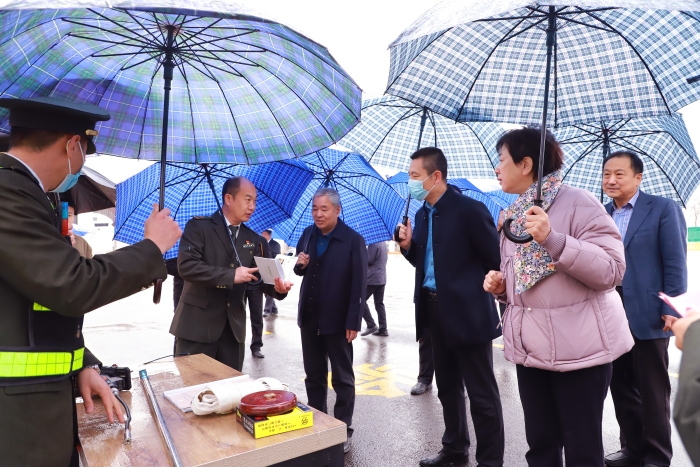 河北高速集团外部董事到石安分公司调研 (2)