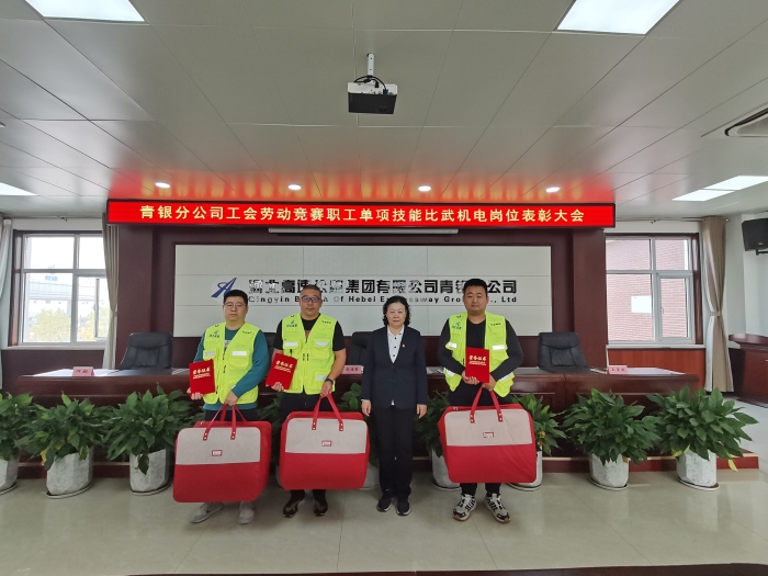 微信图片_20231103174215 微信图片_20231103174215