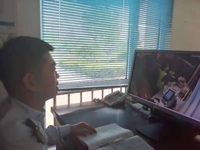 cc7d79cd4b6688a50d12ee1685926ab