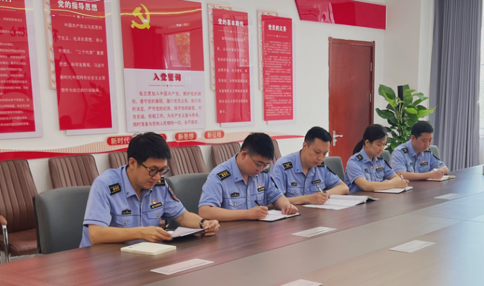 网站发稿照片