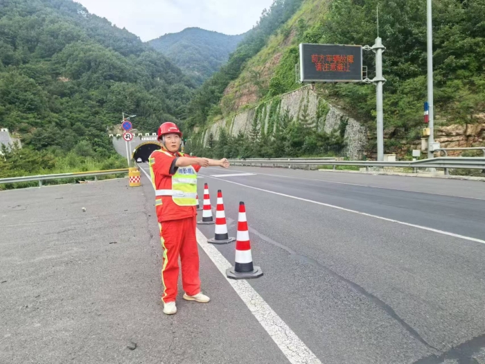 3baad81be15d5fe8da85f5c2a7eacea