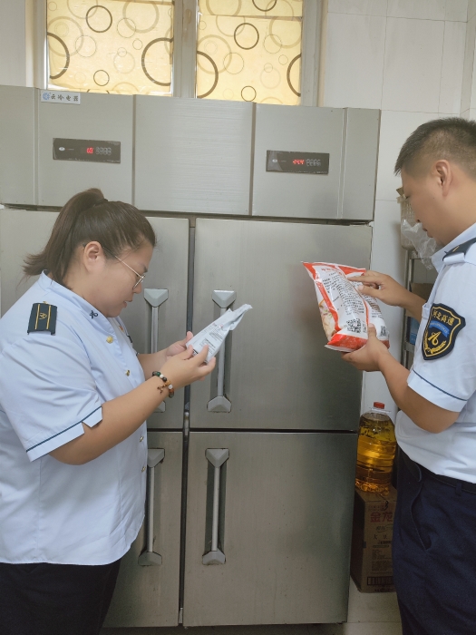 食品安全排查%20筑牢舌尖安全