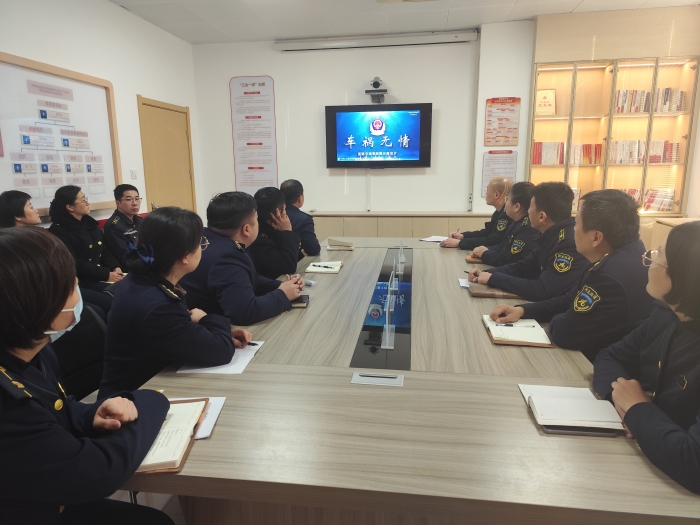 行车安全警示片，敲响生命安全钟