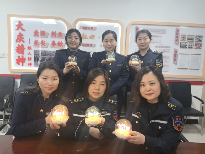 任丘南小夜灯