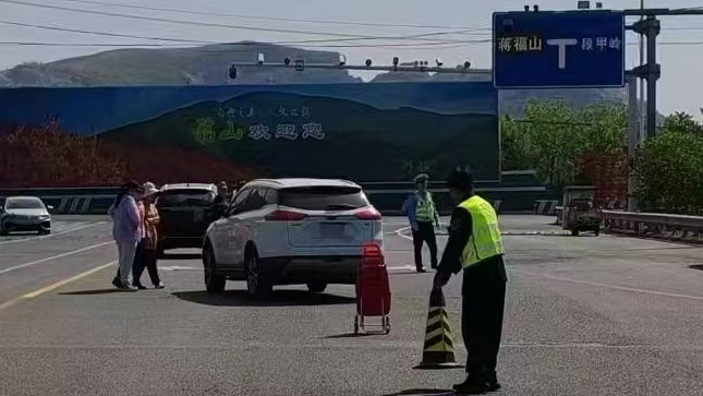 微信图片_20250505171713 微信图片_20250505171713