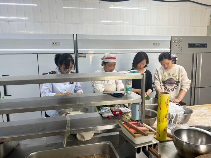 6.1端午节包粽子