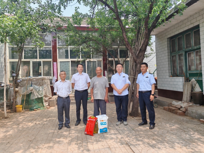 大名党建共建慰问老党员