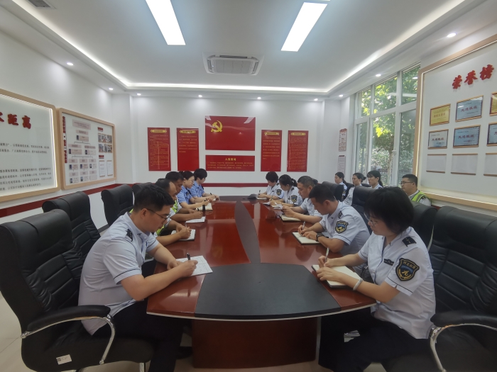 0051ffead7cafa423e32b9d28903161a
