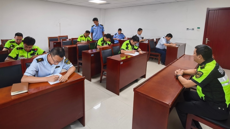 C:\Users\Administrator\Desktop\京哈北线分公司组织道路保通保畅岗位知识考试 夯实应急保障能力\1