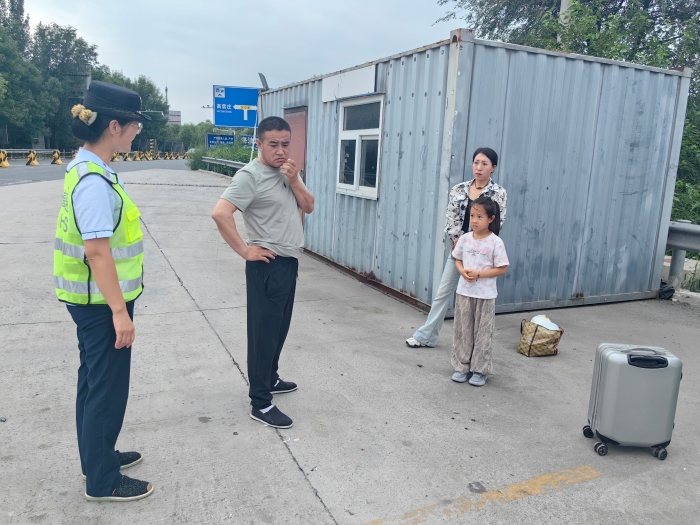 56e8c9ff7f8f8a9a8084b6fe6e4e345