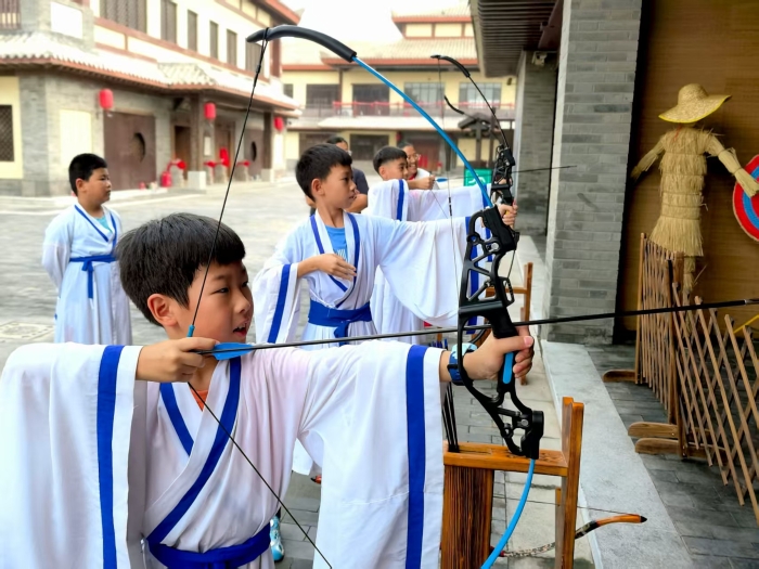 8-26桃城孙敬学堂射箭2