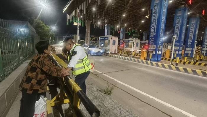 ad332ae4343cf4b88c1572aa60bff7d9