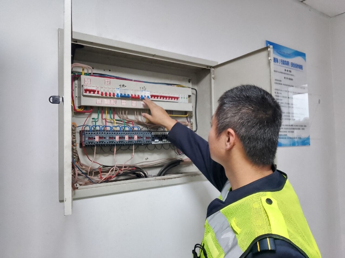 微信图片_20251021090209_1053_179