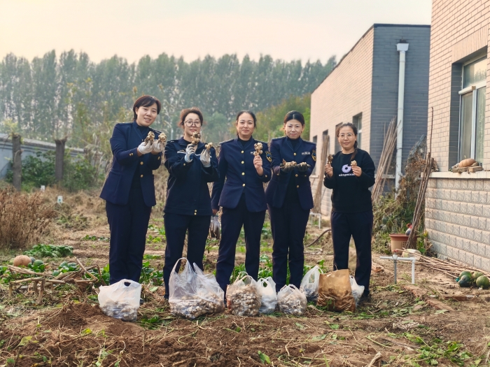 mmexport1761811409788