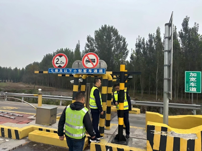 73e18ff17477ab941317b4415b95e9a3(1)