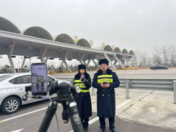 8181386B-AE6E-4361-A7CB-DF0D5F9479FD-34447-000039813B1A9B31