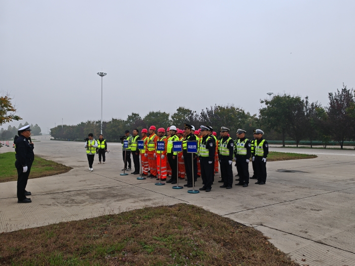 7635c3baf1c244728cb1f88323292ab1