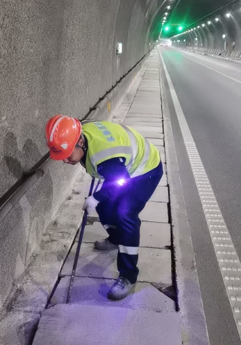 a783240bd281042c445bde4bfd69c687