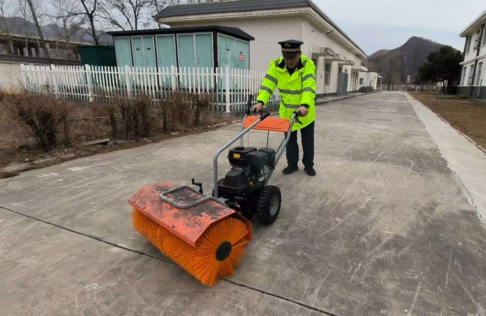 09826722811513b1d2fddeec0a3569e3