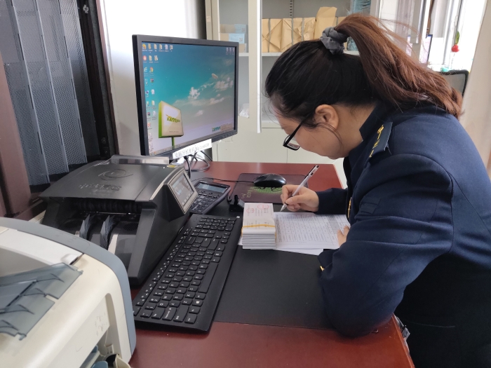 廊坊分公司三河西收费站：完成定额票据盘点 筑牢票证管理防线.