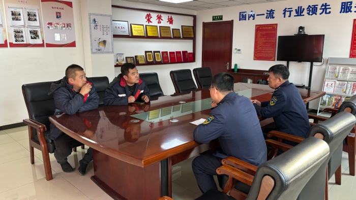 f98242a15bf346b875690450b896f31b