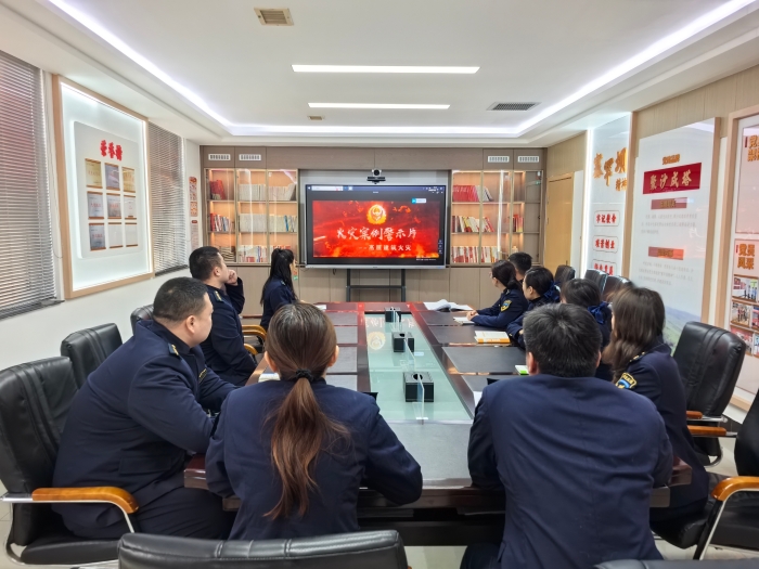 D444057A89870FD8F716EB842E290783