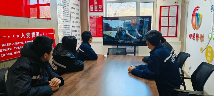 6b6b17e33c6d3fd6d8eab03df406a251