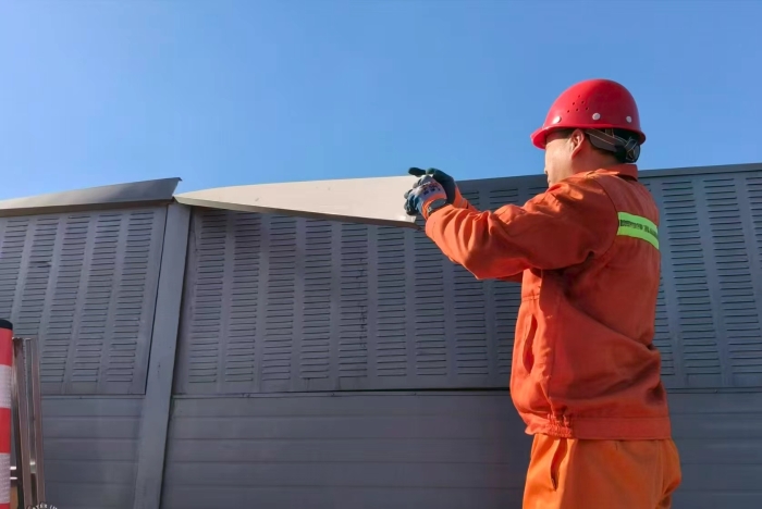 抢抓春光精养护 严把质量守安全——张家口分中心九支养护队全面筑牢高速通行防线1