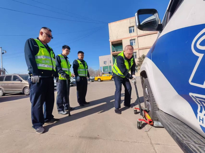 2026.3.27京秦分公司迁安保通保畅应急大队开展移车器应急演练2