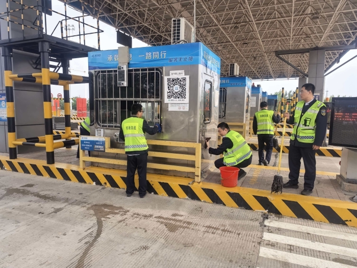 90E465539396CEC15CBB7695A312D7F5