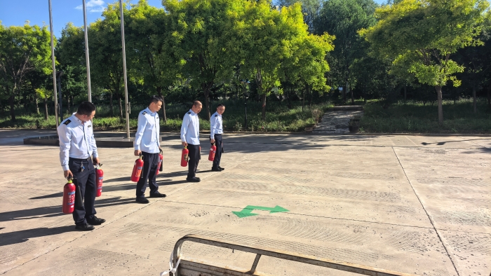 D:\2026年办公\2026宣传\六月\负重跑1