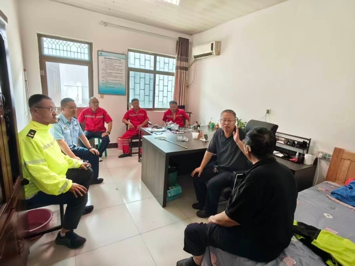 保通保畅应急中心赴饶阳驰安道路救援有限公司开展节前专项督导检查